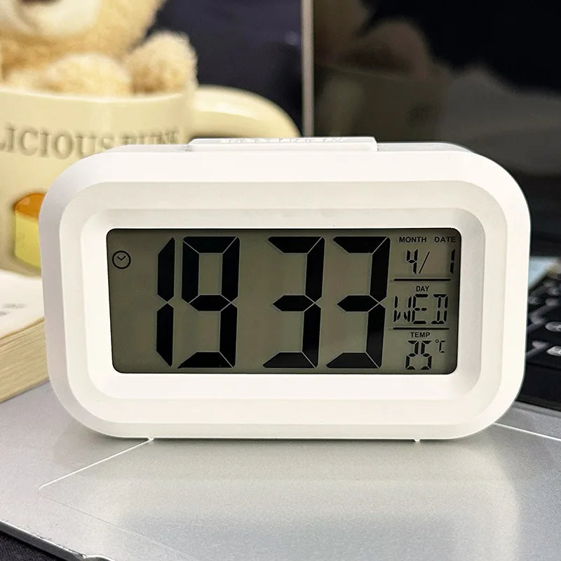 TEMPO Digital alarm clock