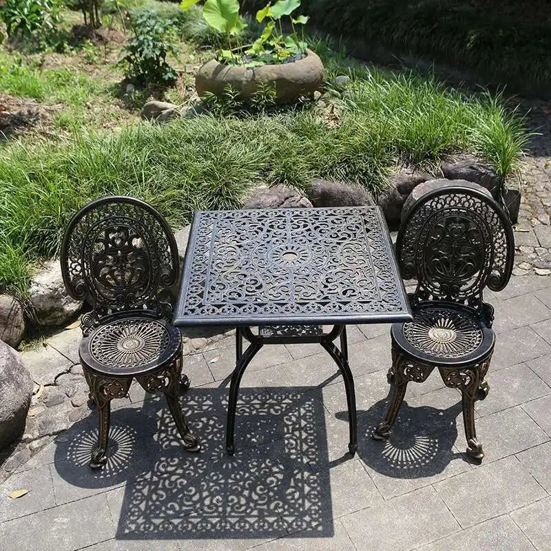 GEO Outdoor aluminum bistro table and 2 chairs