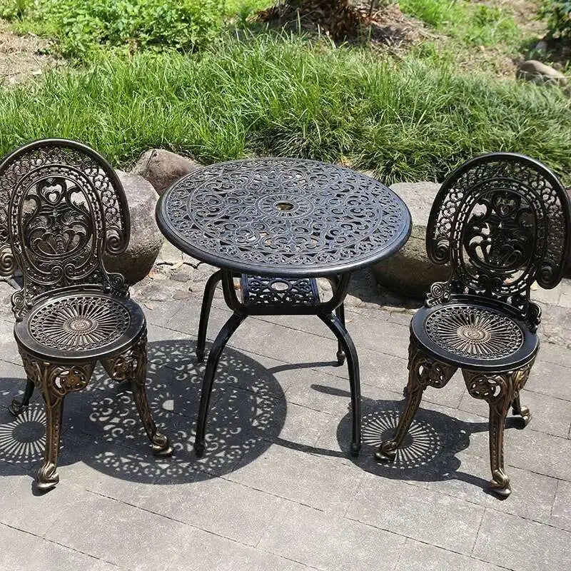 GEO Outdoor aluminum bistro table and 2 chairs