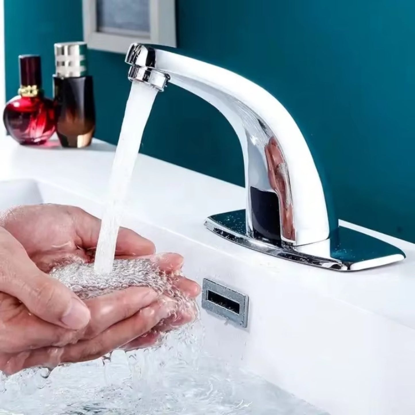 PureFlow™ Touchless bathroom faucet H16